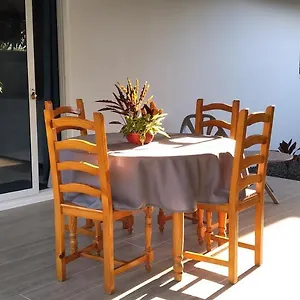Fare Onavai Holiday home
